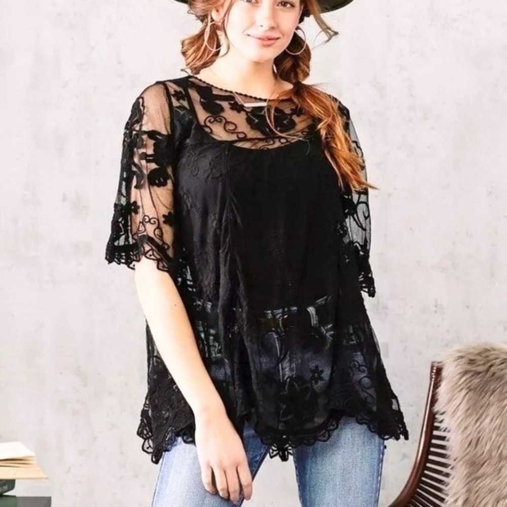 En Creme Embroidered Sheer Mesh Lace Top Women Small Black